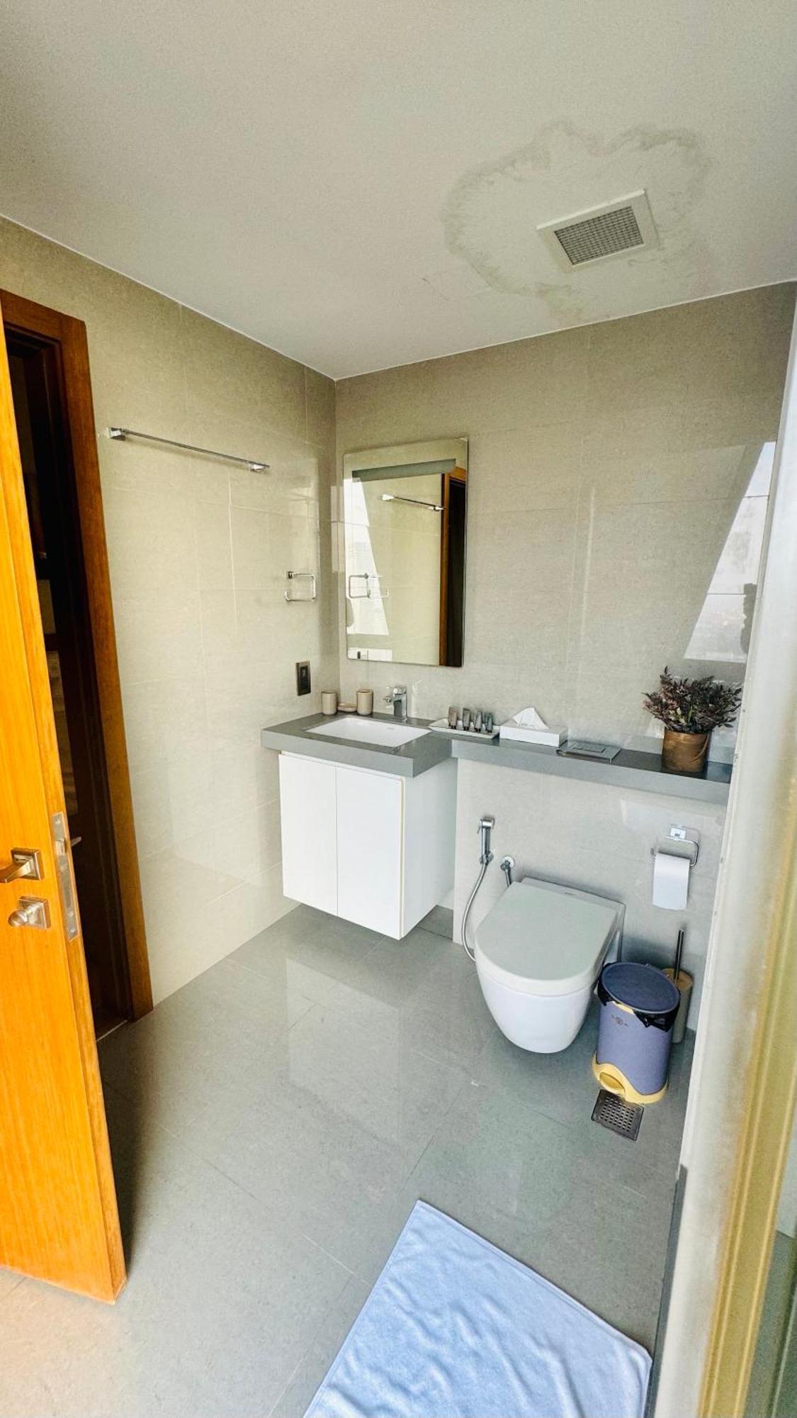 Altair Luxury Colombo By Miracle Apartment Exterior photo