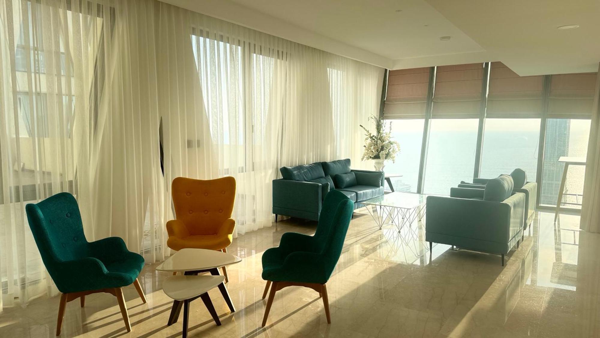 Altair Luxury Colombo By Miracle Apartment Exterior photo